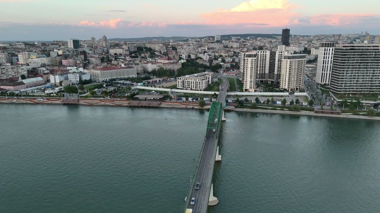 4K HDR Flight over Belgrade 2024 - from Sava bridge to Terazije Terrace Park