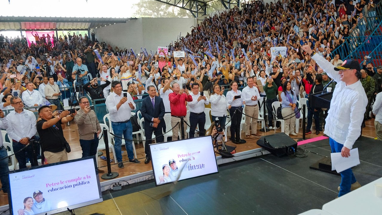 Promulgación presidencial de la Ley 2568 de febrero de 2026 que reforma la Ley 30 de 1992