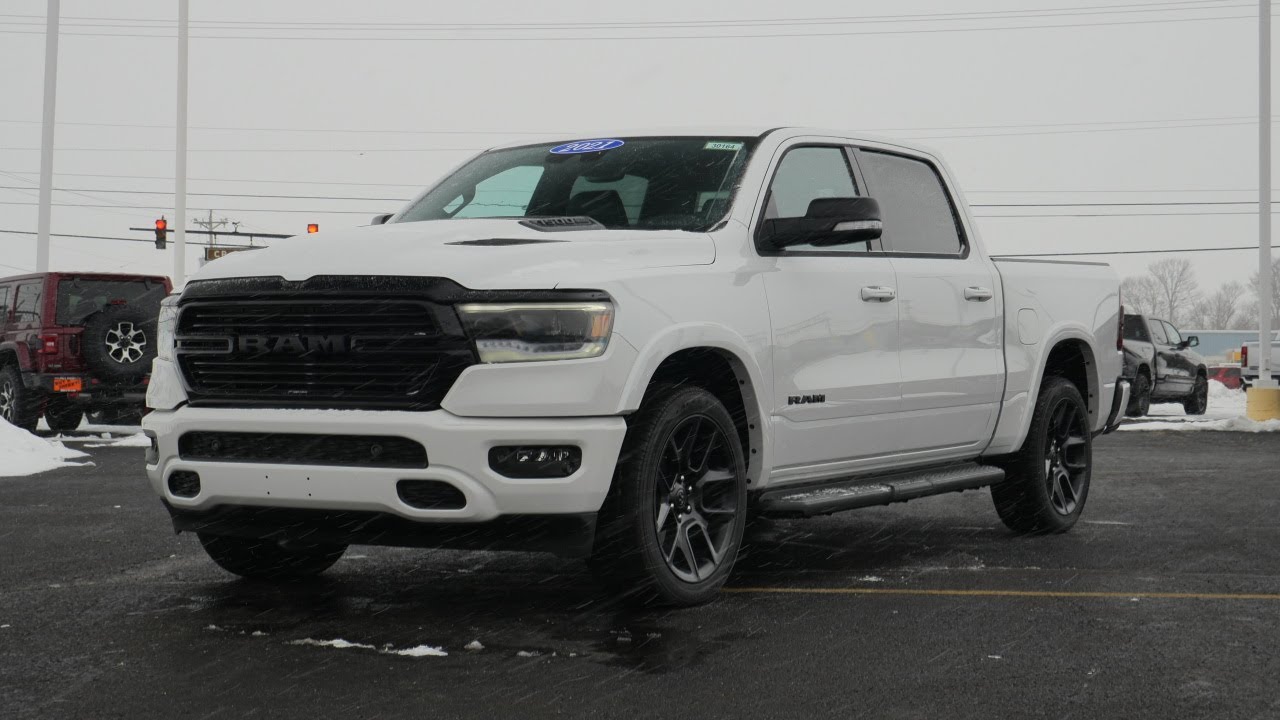 2021 Ram 1500 Laramie Hemi eTorque 4WD Crew Cab | 30164T