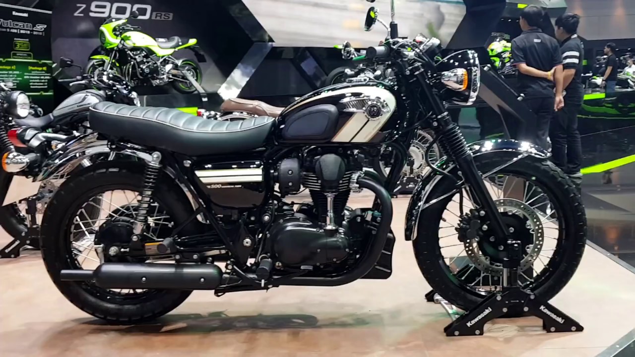 Kawasaki W800 BLACK (SPECIAL EDITION)