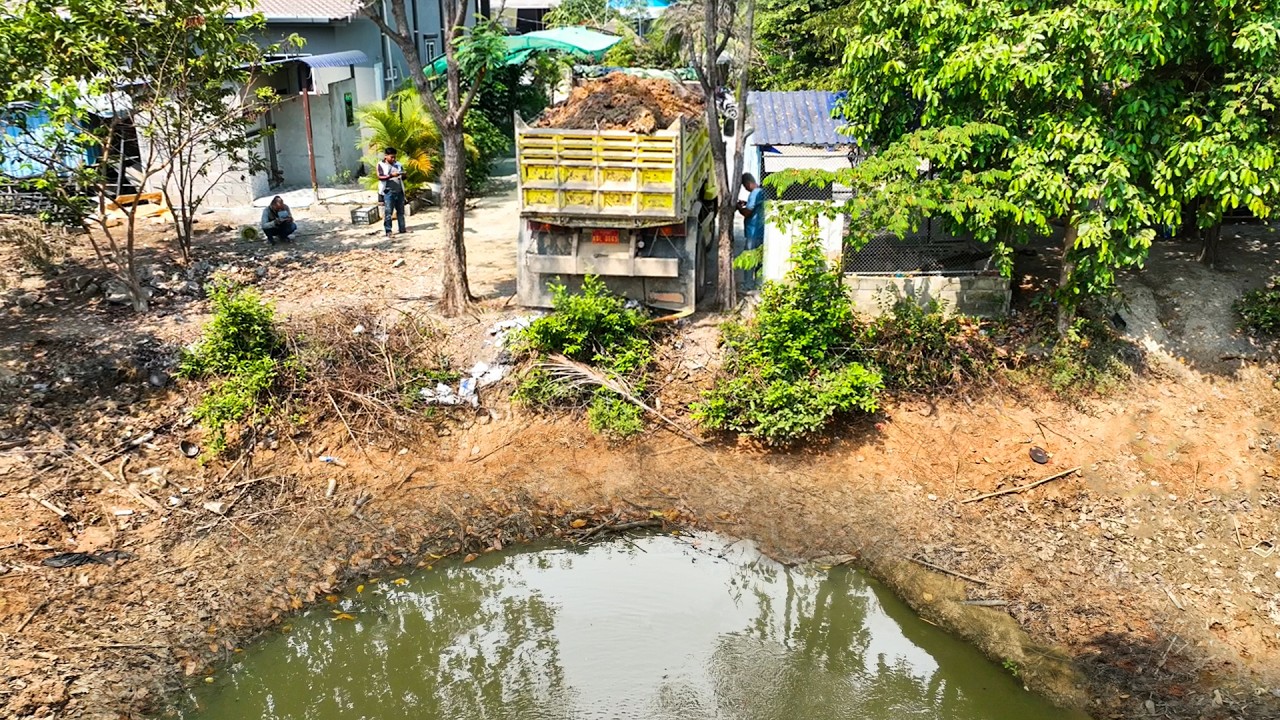 First Start Amazing Project!! Landfill Delete Deep Fish Pond By Skill Dozer With Dump Truck 5ton