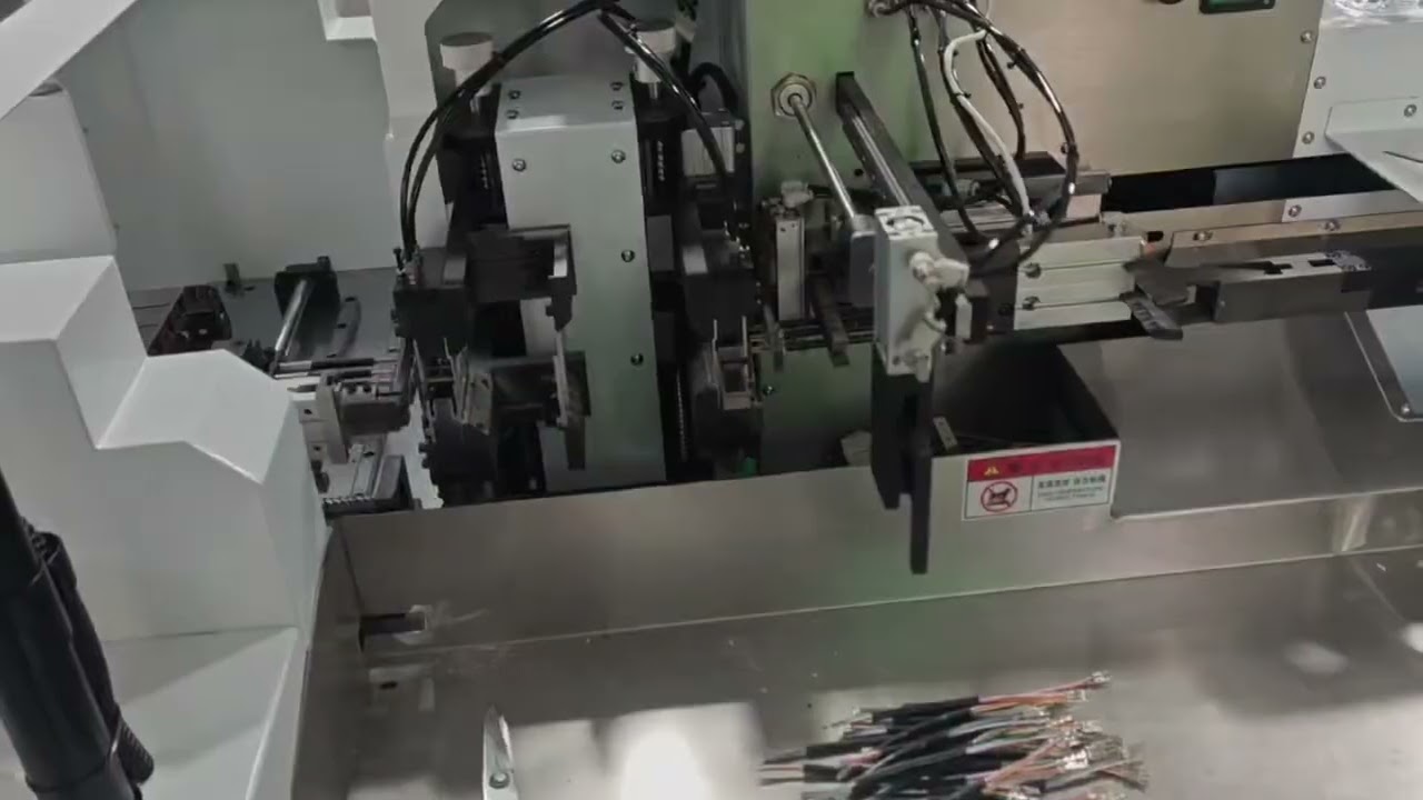 Automatic PVC Insulated Power cable stripping crimping and tinning soldering machine