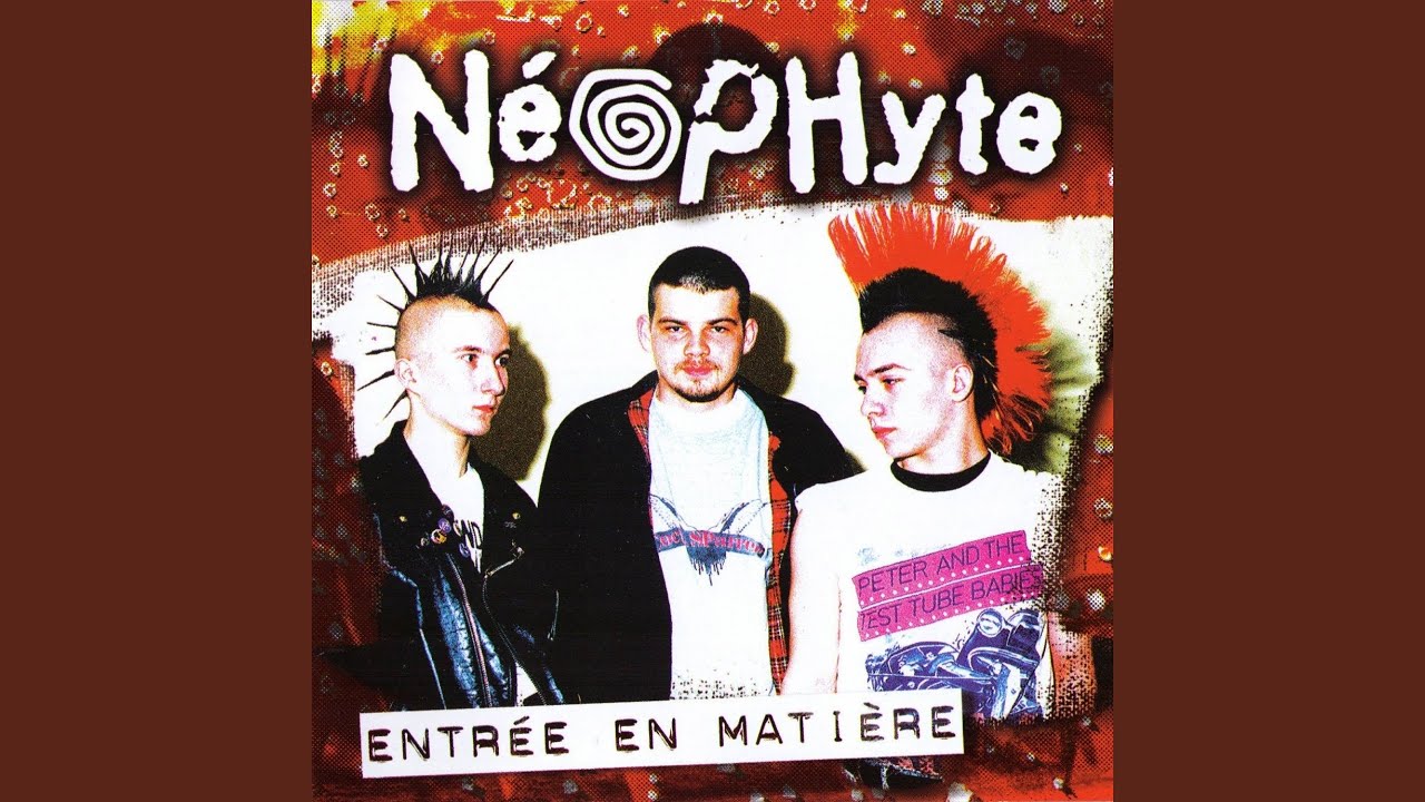 Blonde Aux Cheveux Teints