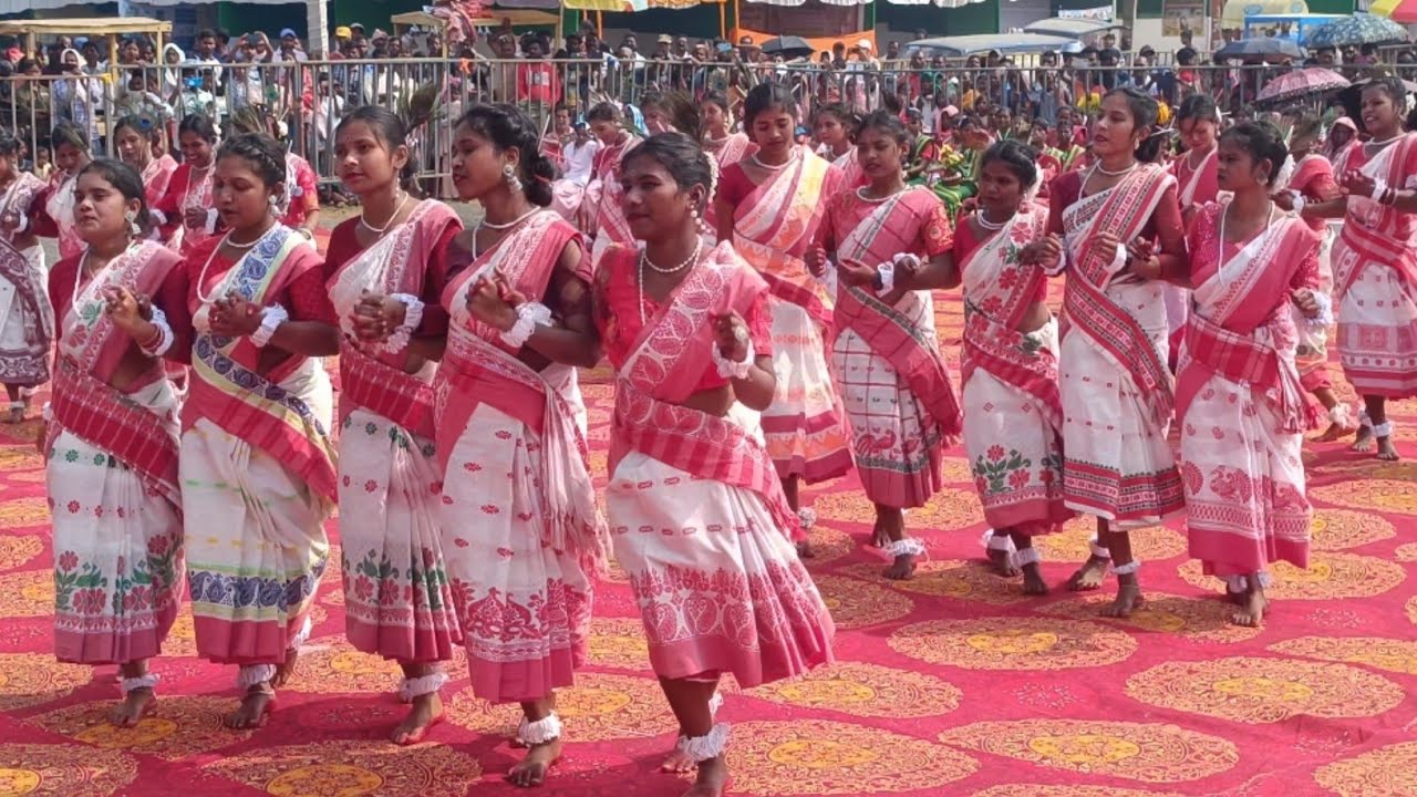 Baha Disom Re 😍 S P Mahila College Dumka Kuri Dance 😍 ll Hizla Mela Dumka 2025