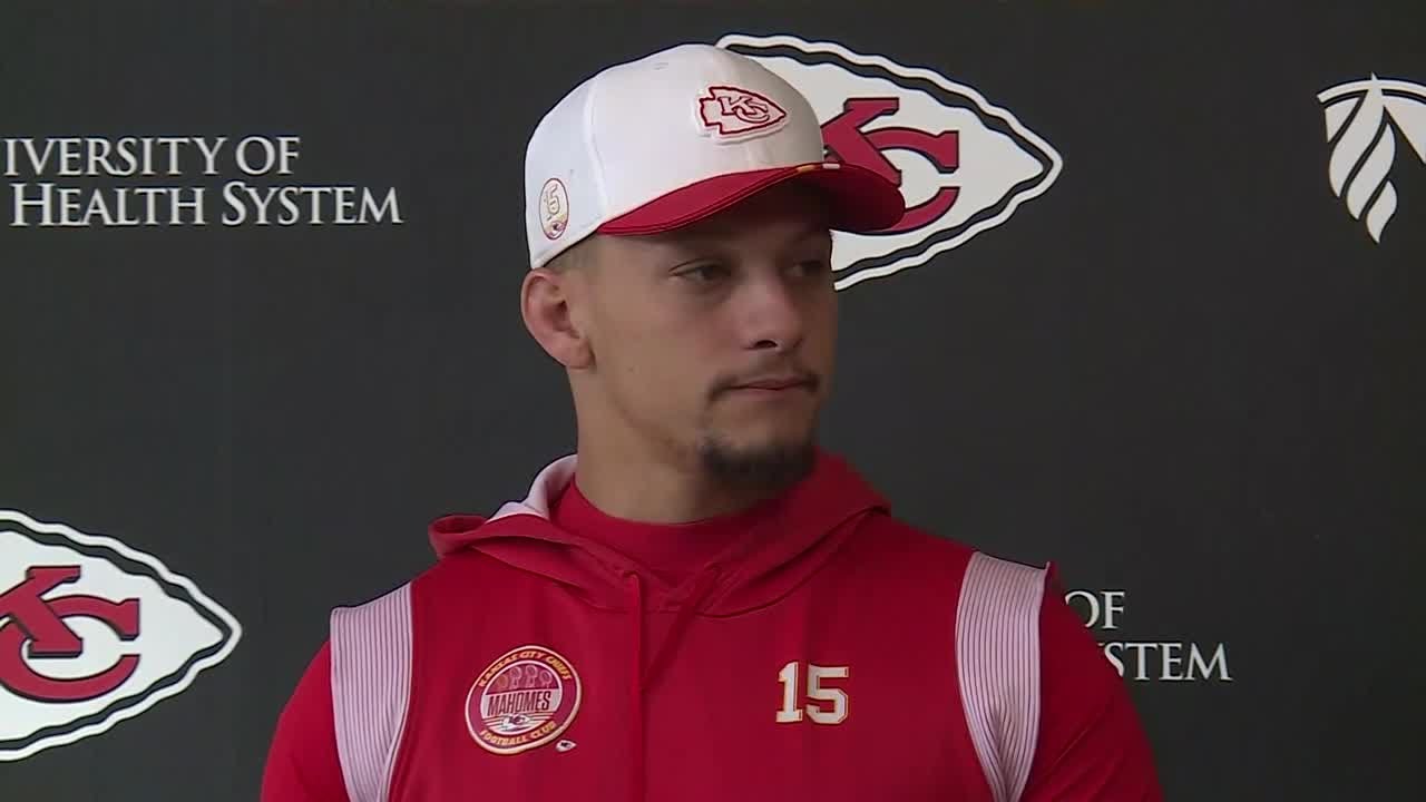 Chiefs quarterback Patrick Mahomes talks attitude, preparations for Chargers matchup