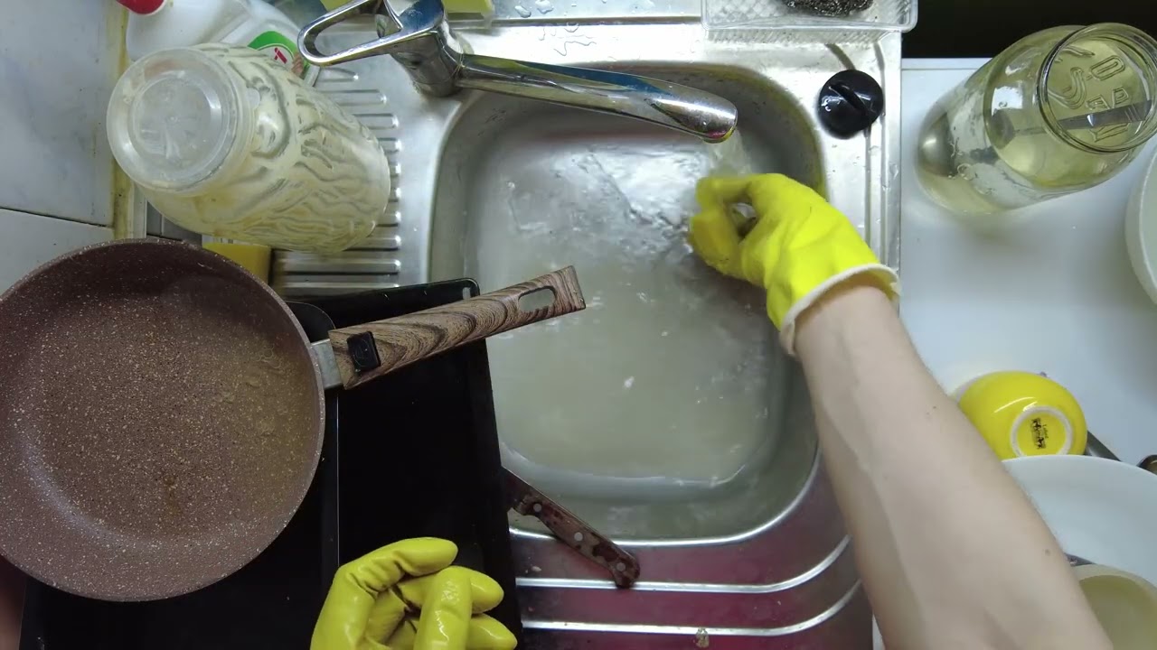 ASMR dishwashing. 30 minutes. No talking. Only sounds of washing the dishes