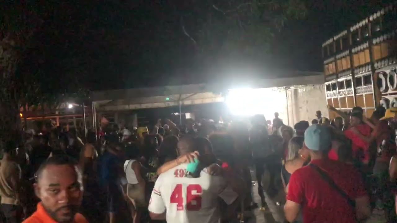 TBT ESPECIAL EM CURURUPU - IRIE FM VIP LION ORO vs IMPÉRIO MUSICAL