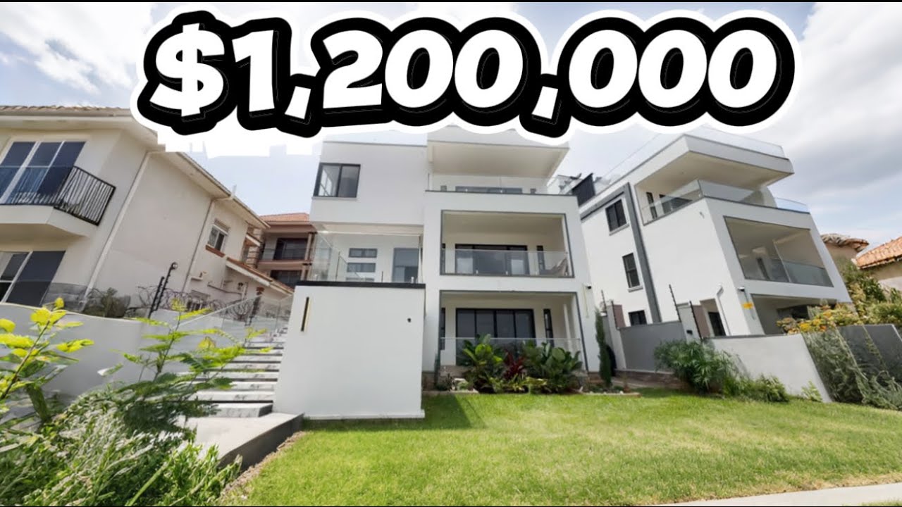 Touring an exclusive house in Munyonyo $1.2M USD 