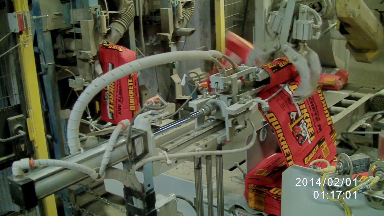 Robotic Empty Bag Applicator 22 bpm