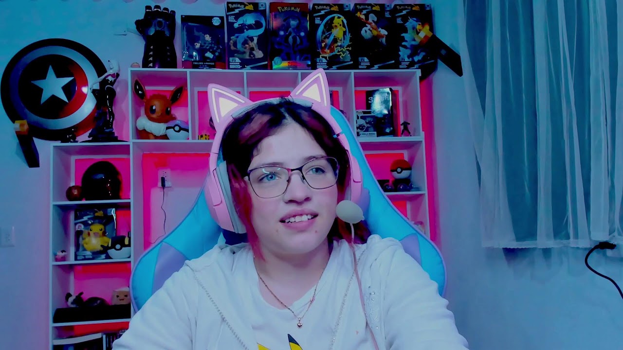 Fornite: jugando como nunca, perdiendo como siempre. XD // Litzy Lee