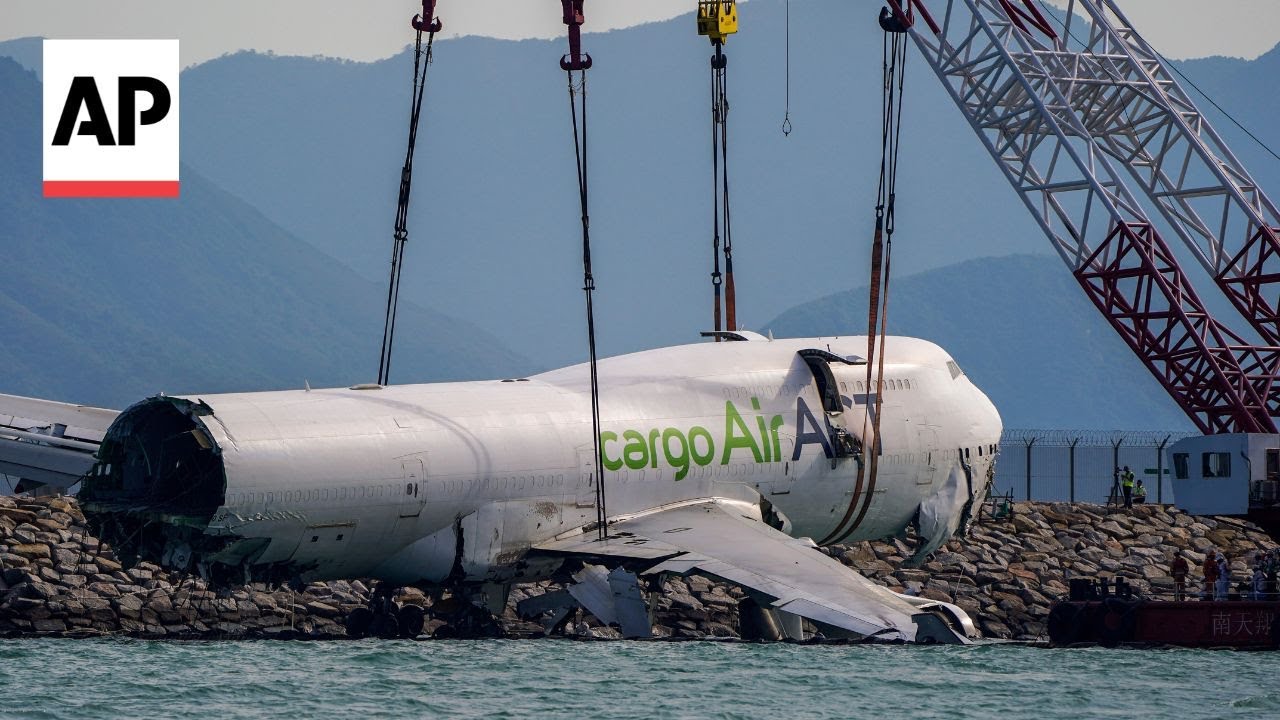 Wreckage of cargo plane recovered from Hong Kong waters after deadly crash