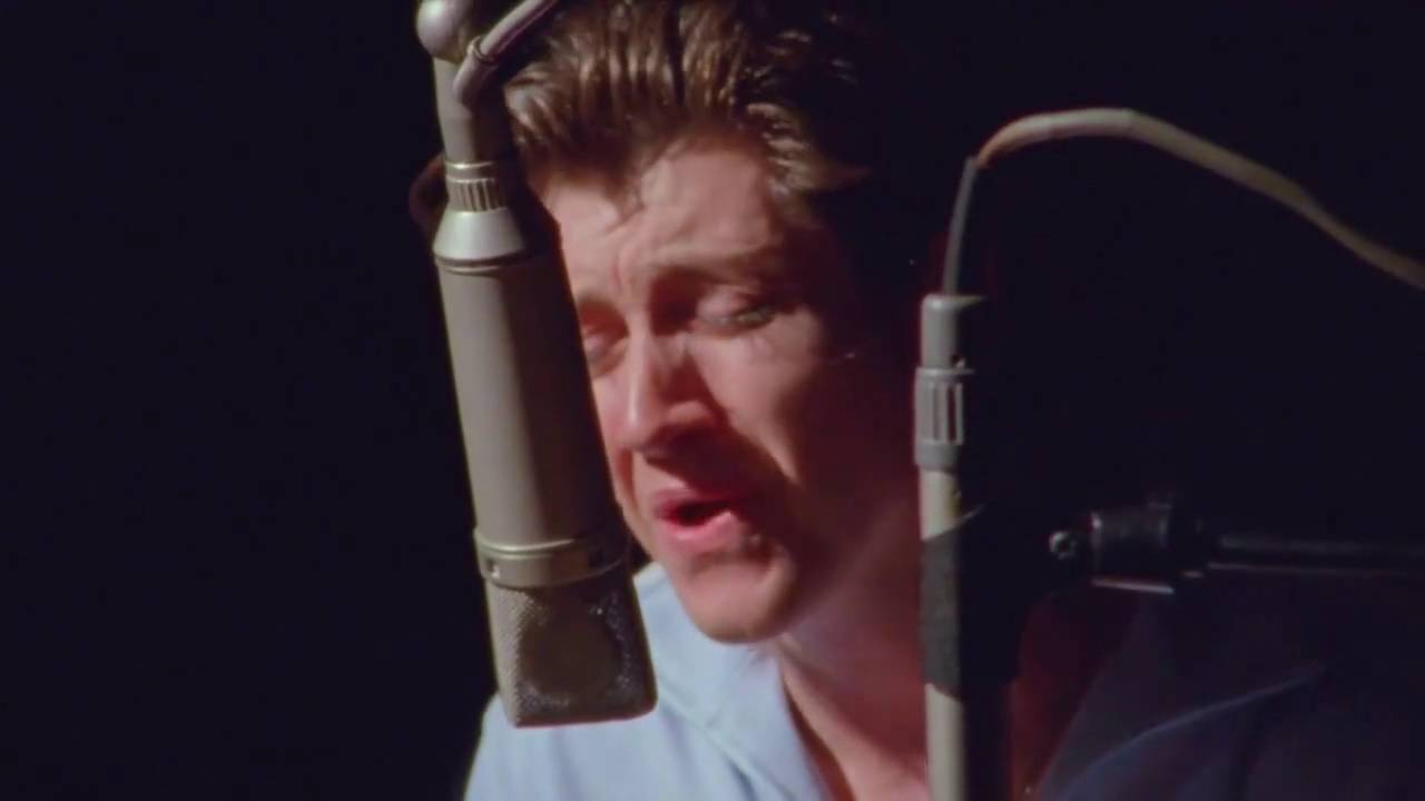 The Last Shadow Puppets - Everything You've Come To Expect - Live in VOX Studios, L.A. (HD)