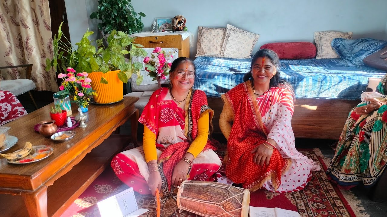 Uttrakhandi Holi#Tum to Bhai tapman Kalika#bahut Sundar#kumauni Jaya Mehta YouTube channel 🙏🌺