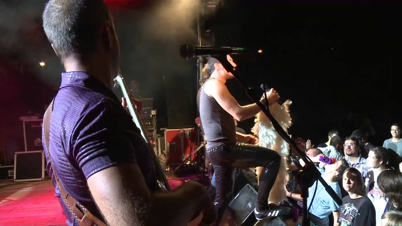 Tie Your Mother Down - AUTOPUT - 2011