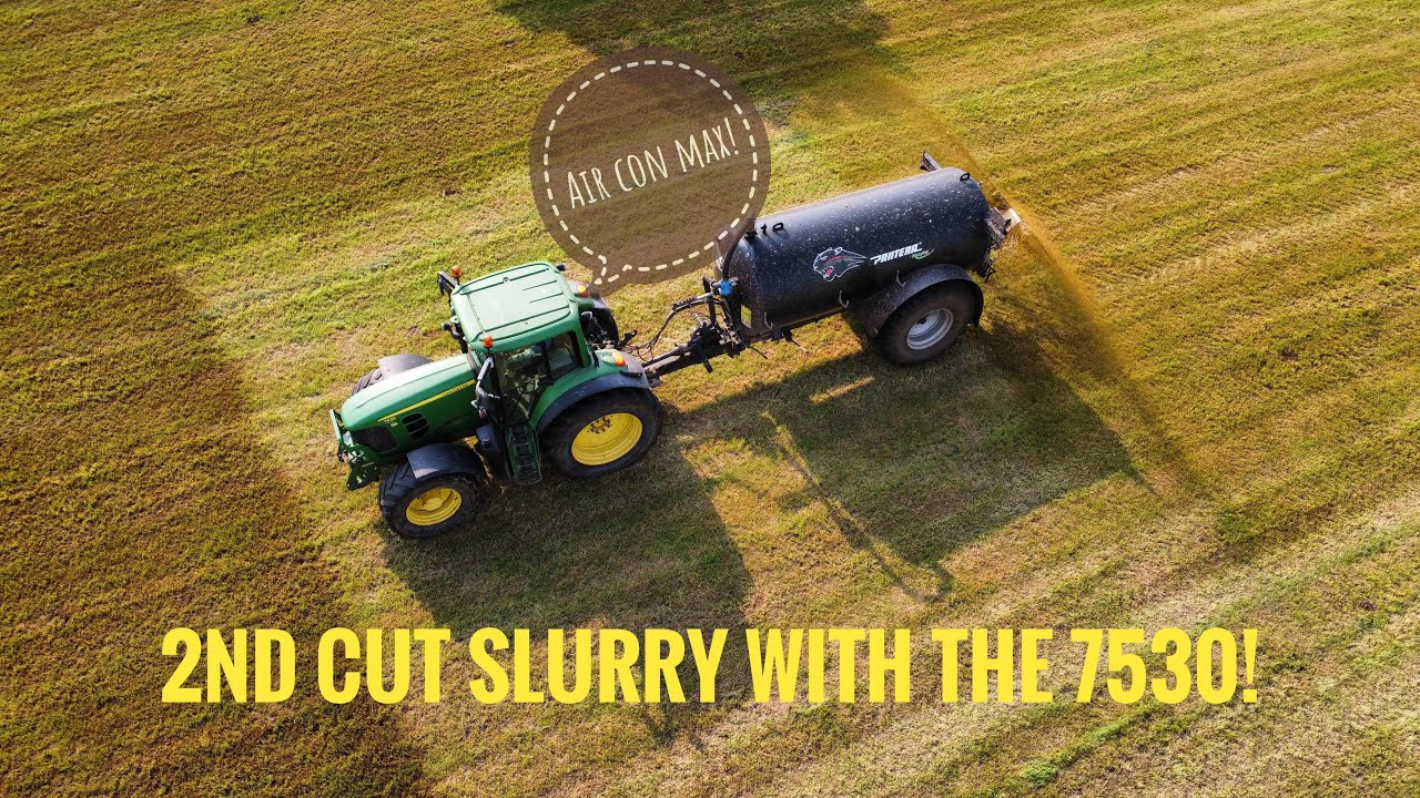 Silage is in, time to pull the tanker out! Slurry spreading with a Slurrykat tanker and the 7530!