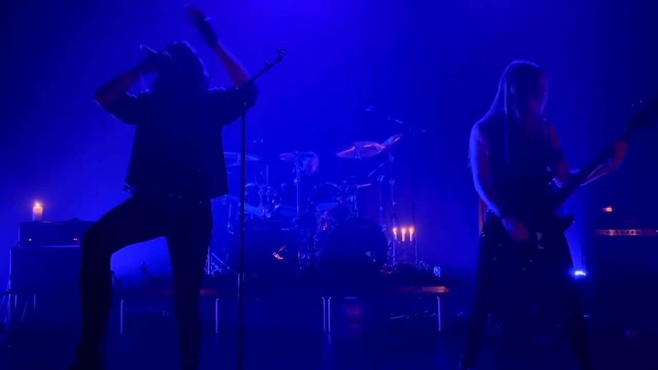 Djevel - Kronet Av En Væpnet Haand (lyrics) Live from Byscenen,Trondheim 13.01.24