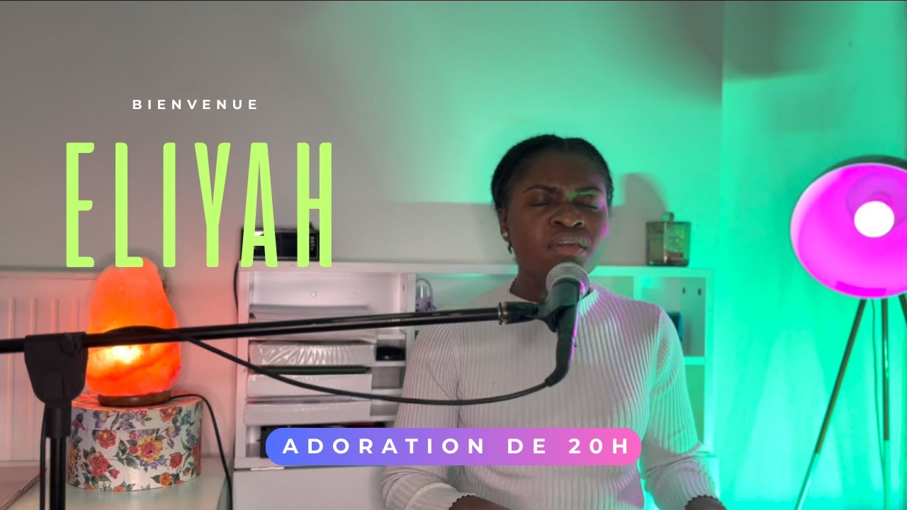 Julia Bundia - ELIYAH