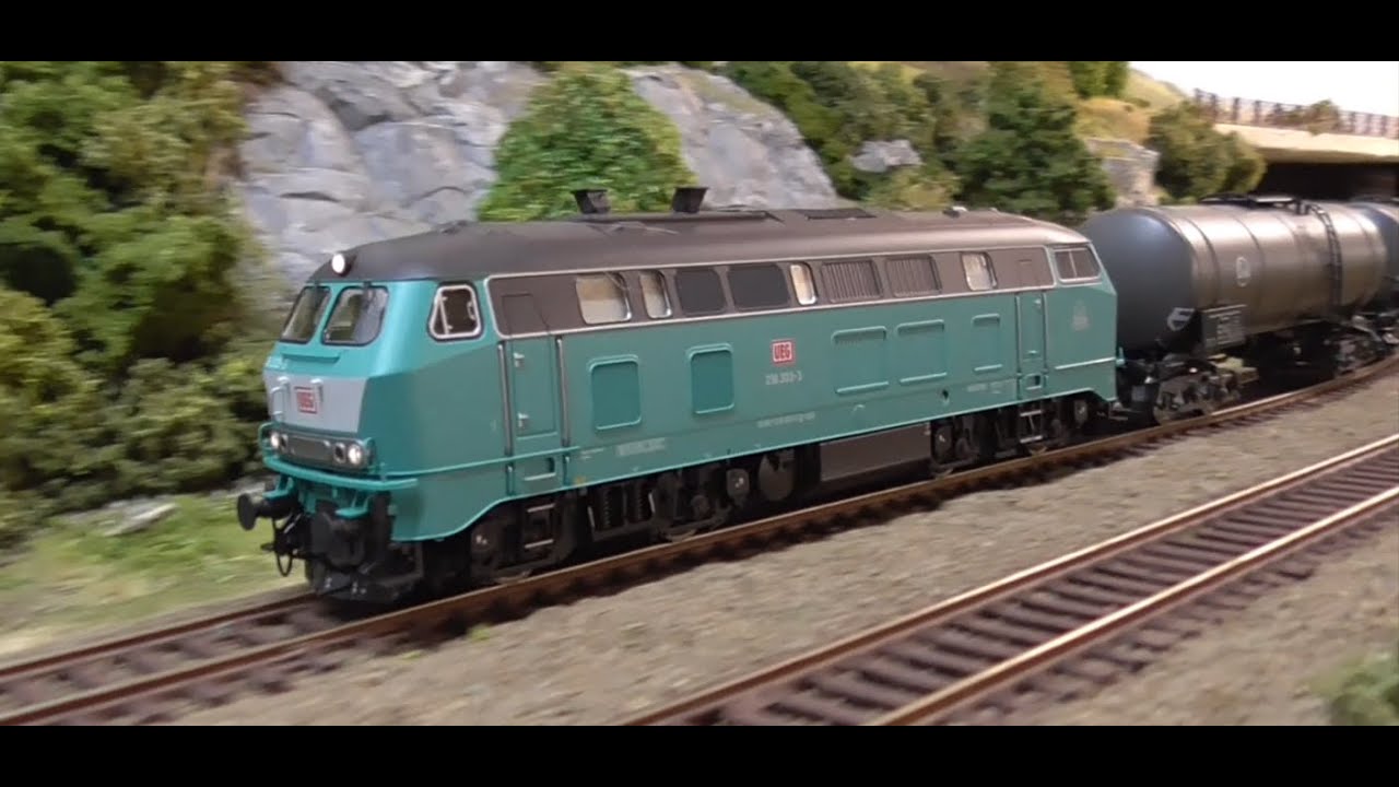 Neuzugang Roco 7300050 BR 218 333-3 UEG