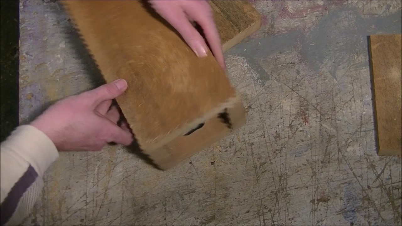 Making a simple swallow birdhouse to exclude House Sparrows