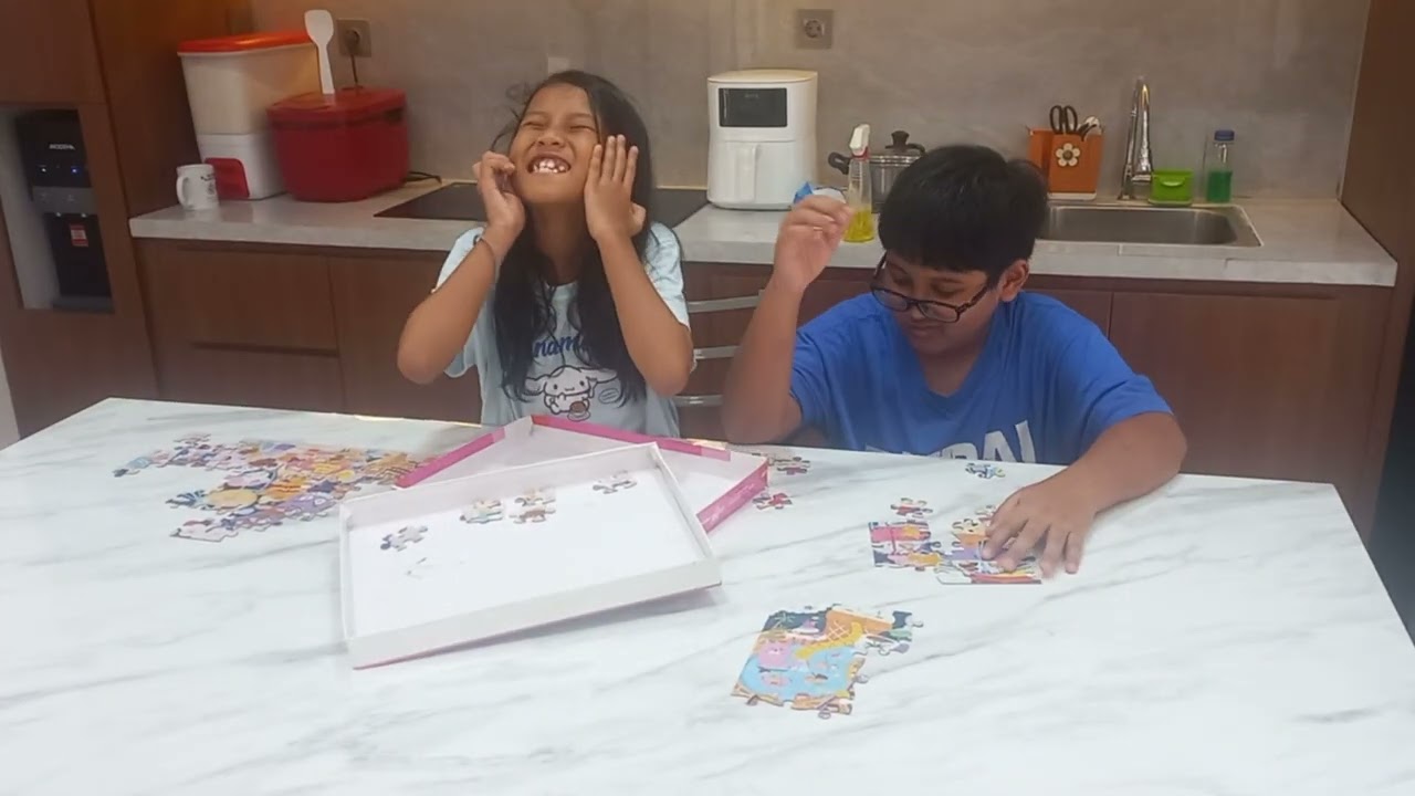 Buat pazzel.ke dua bareng kakak adit