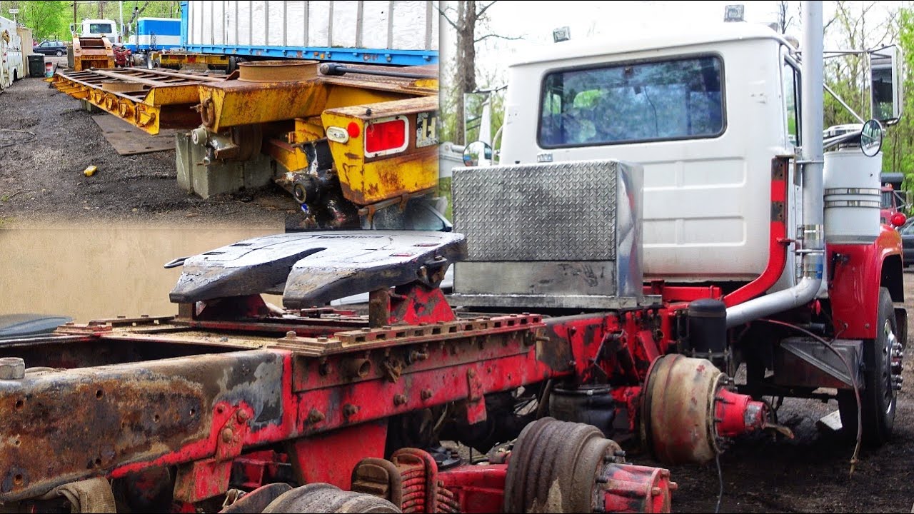 Mack R Model & Hyster 50 Ton Lowbed Begin Their Makeover Treatement! #mack #trucks #heavyhaul #rgn