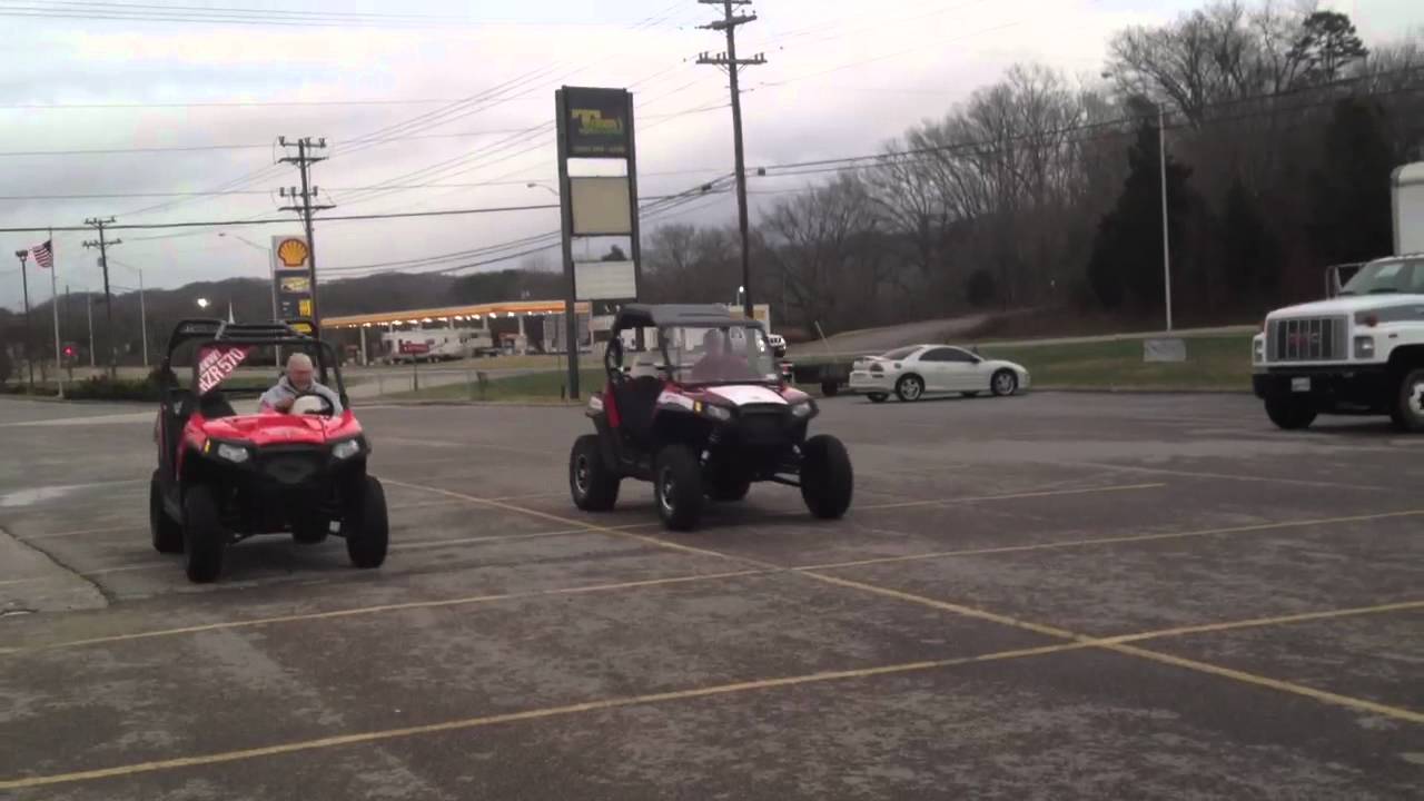 2012 Polaris RZR 570 drag race against 2011 Polaris RZR S 800