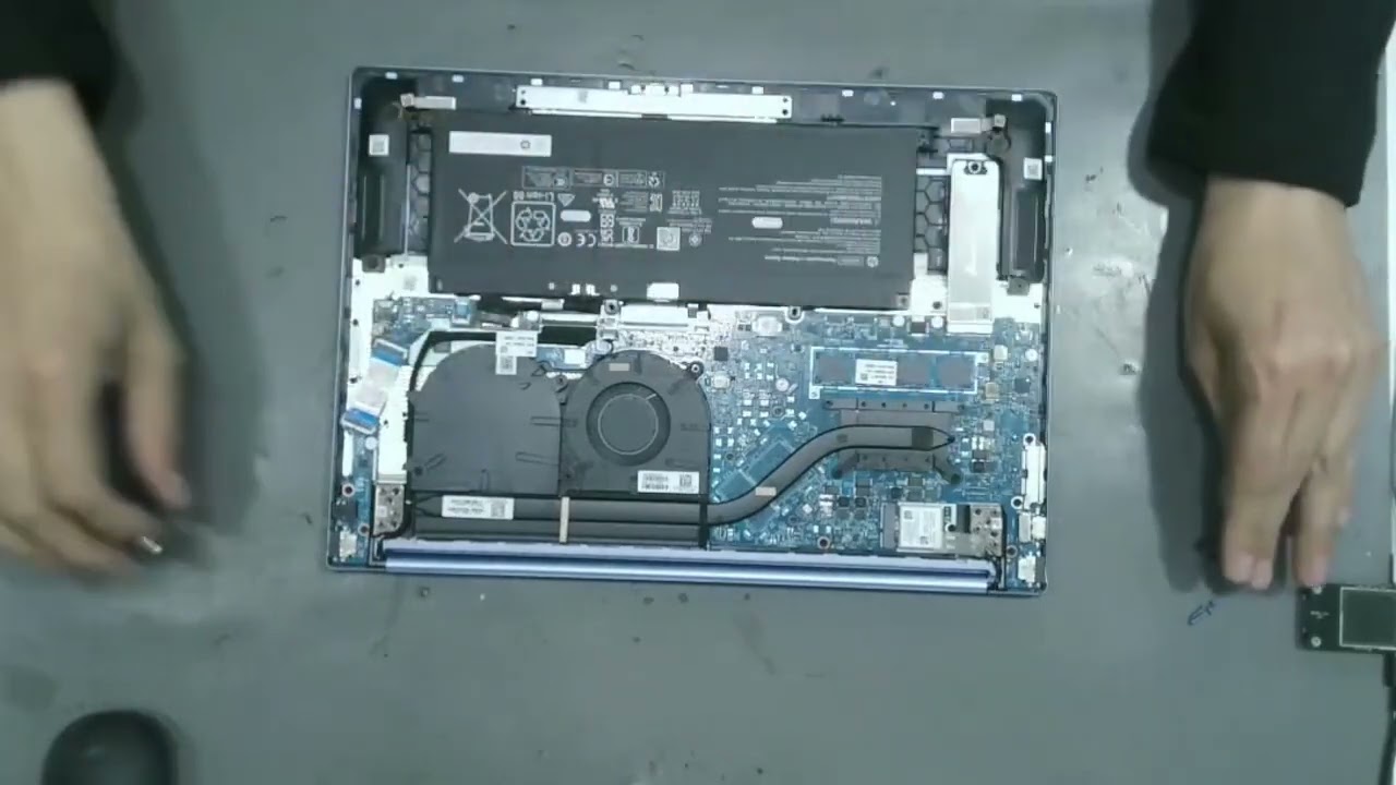 Issues with your HP 16 af1014ns? 🔧 Baseboard Cleaning Solution