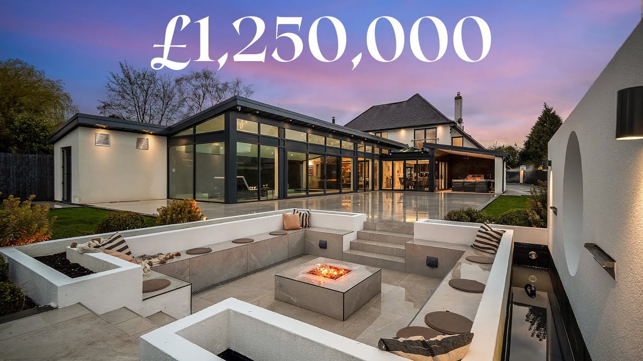 Derbyshire luxury home. Offers over £1.25m with Damion Merry Luxury Property Partners.