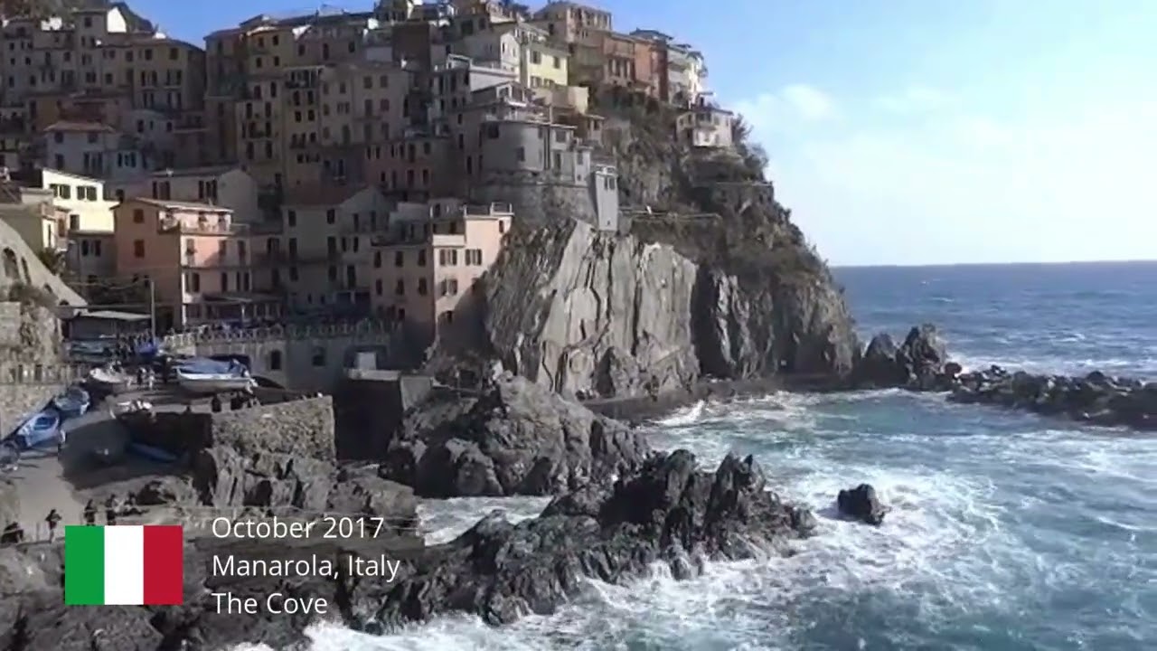 Manarola, Italy /// The Cove /// Vodo Travel