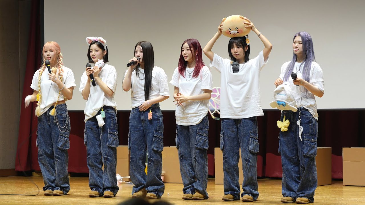 240324 퍼플키스(Purple Kiss) 'Comment full ver.' 4K30p 직캠(fancam) @fansign 국제청소년수련관