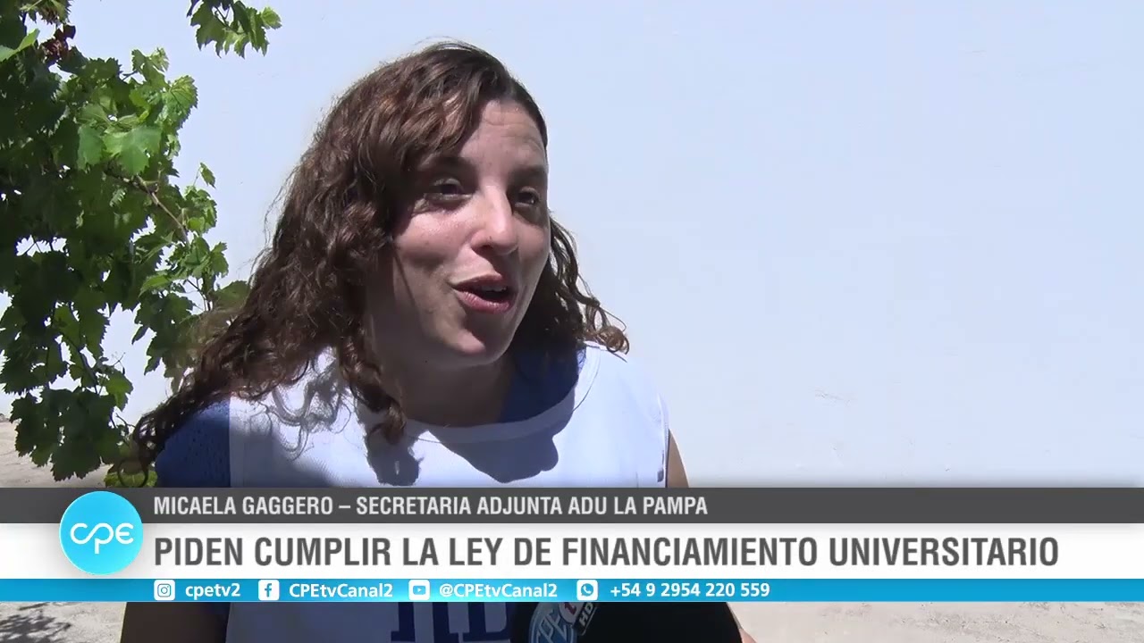 Universitarios paran contra la reforma laboral
