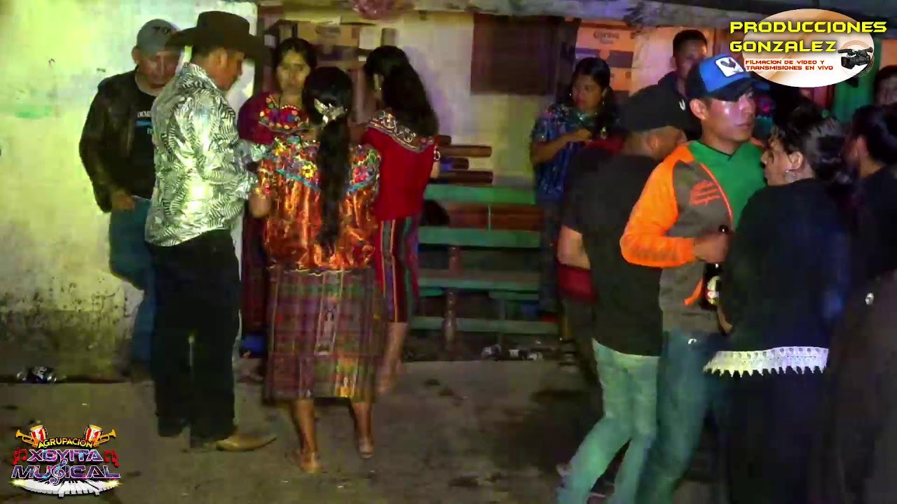 Desde Barrio Santiago Cubulco Baja Verapaz con la música de Agrupación Xoyita Musical