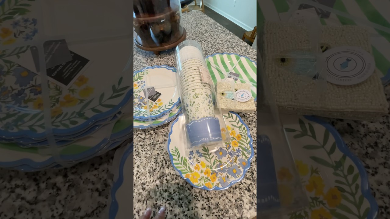 Finally found my summer plates! Homegoods Haul #shorts #homegoods #shopwithme