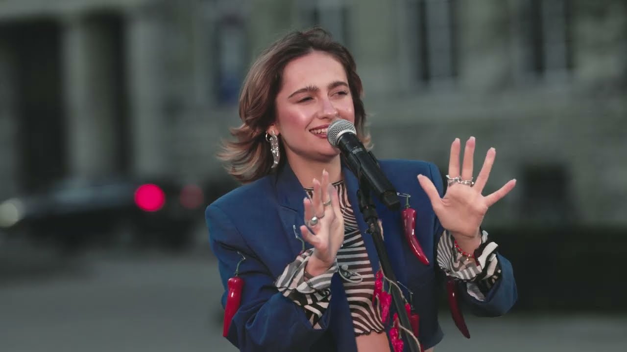 Carpet Live: ANIA SZLAGOWSKA - Timothée