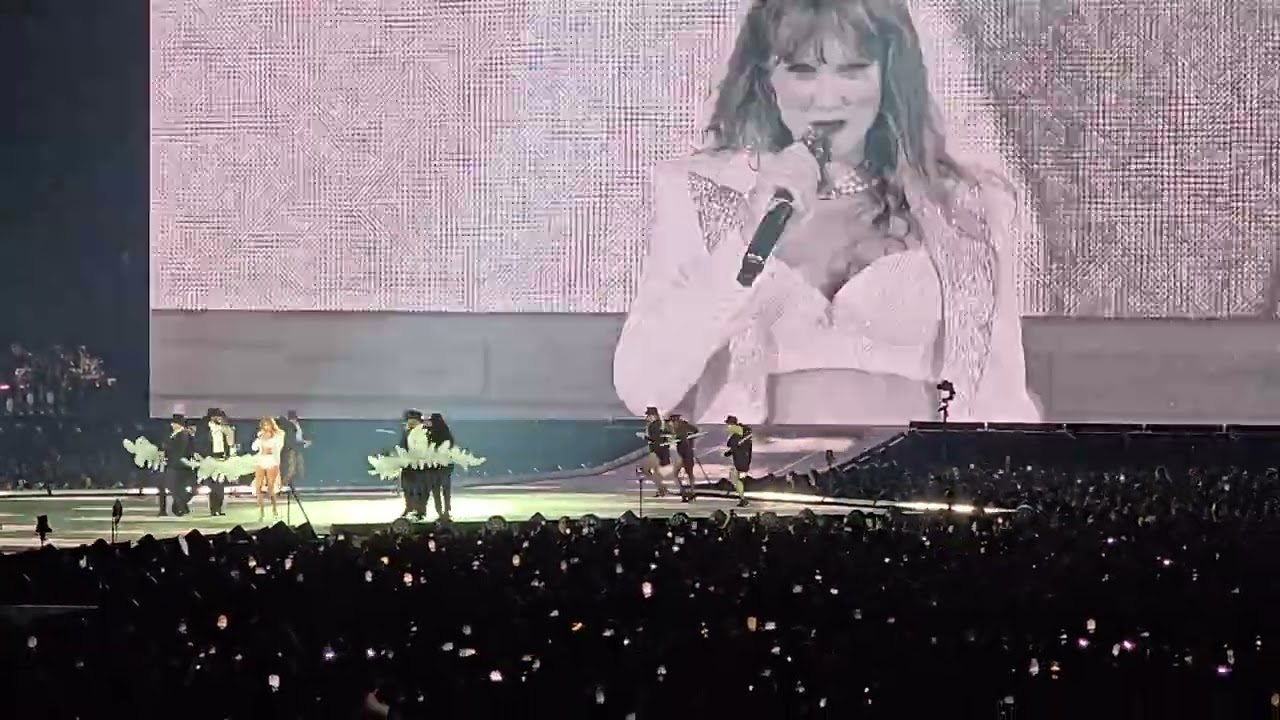 Taylor swift-The Eras Tour Paris -N2 I can do It With à Broken Heart #paris Paris #ladefense