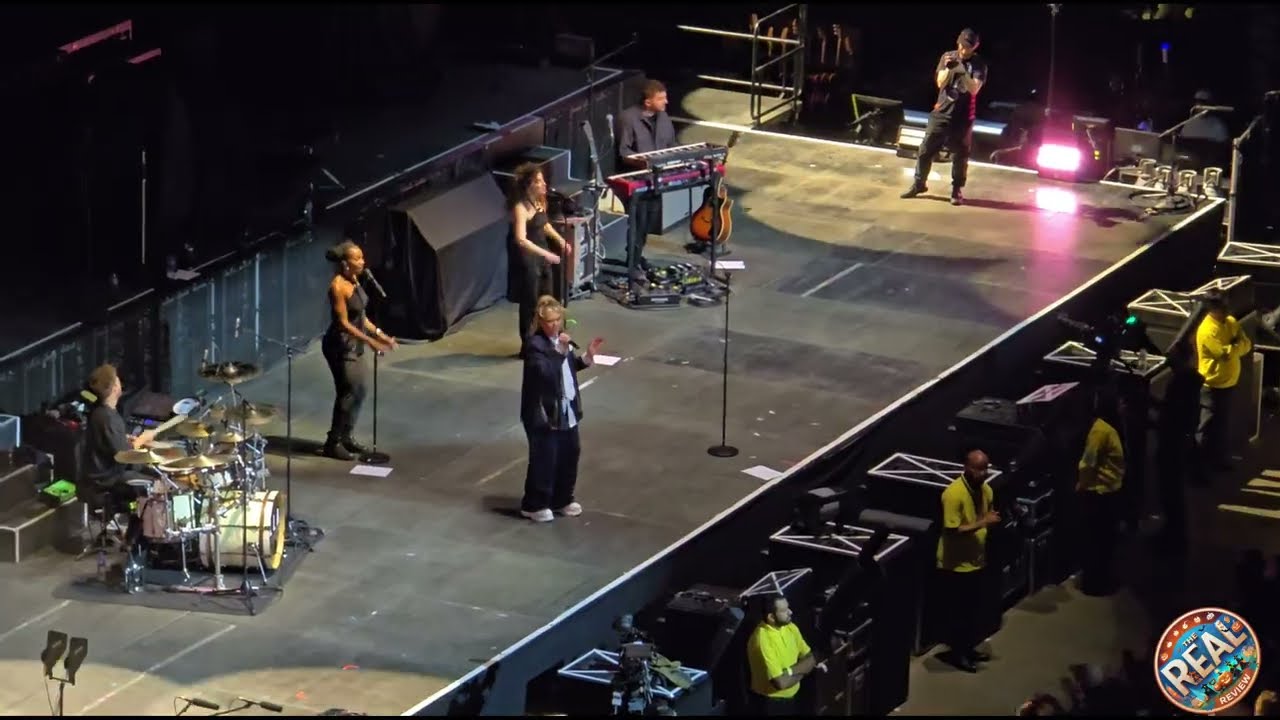 Ella Henderson GHOST | Live @ London 02 Arena 09/26/2025