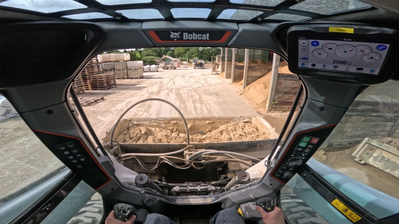 Non-Stop Lime Plaster Production – Bobcat S76 POV