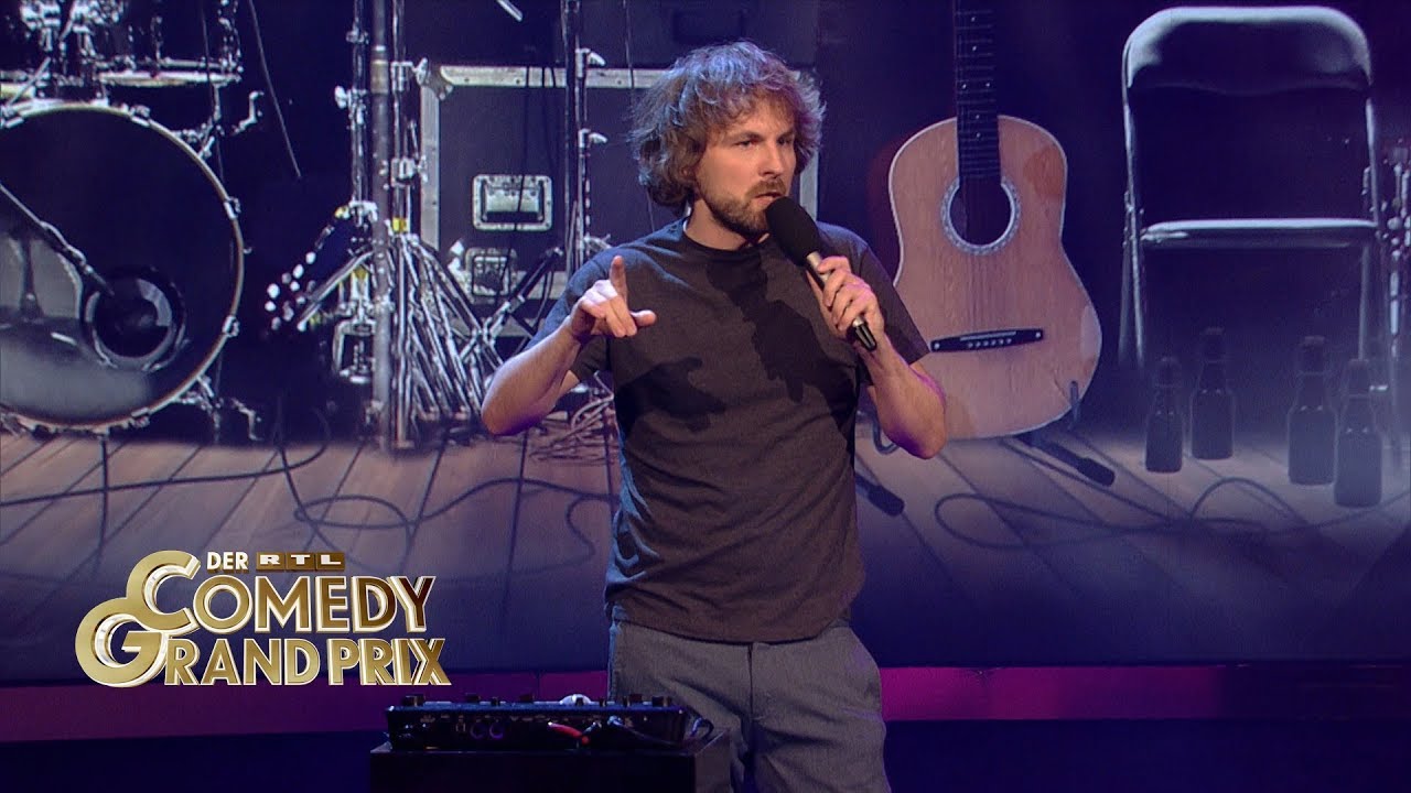 RTL Comedy Grand Prix | Stand Up - Tino Bomelino | 29.12.2018