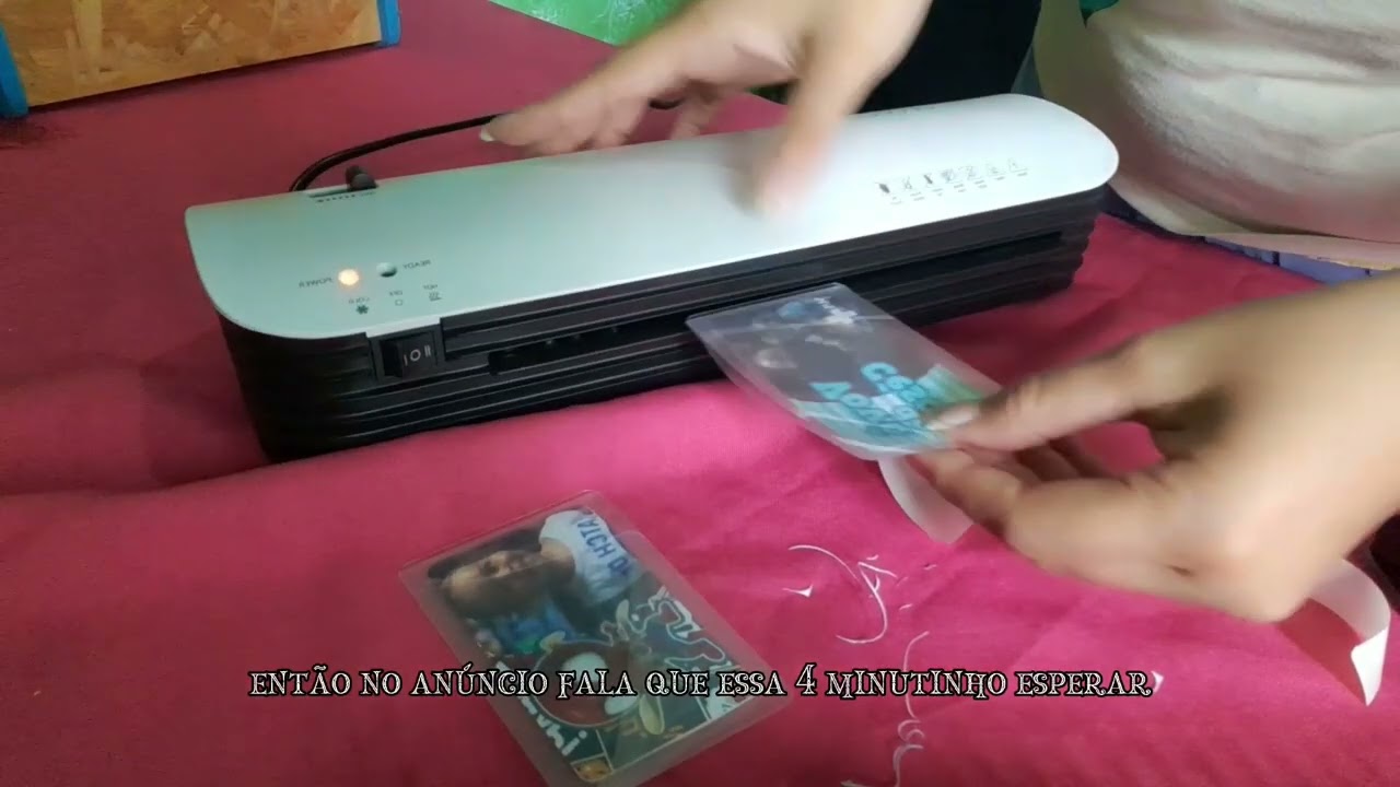 PLASTIFICADORA DODOCOOL- Como eu plastifico  e monto Cartão do SUS (papelaria personalizada)