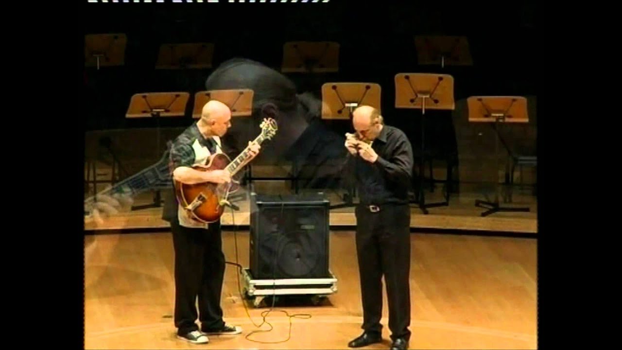 One Note Samba - Jens Bunge & Rick Smith (APHF Singapore 2010)
