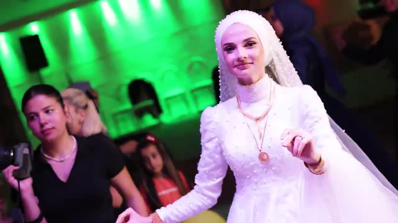 HALE & ŞEHMUZ TEMİZ DÜĞÜN 4