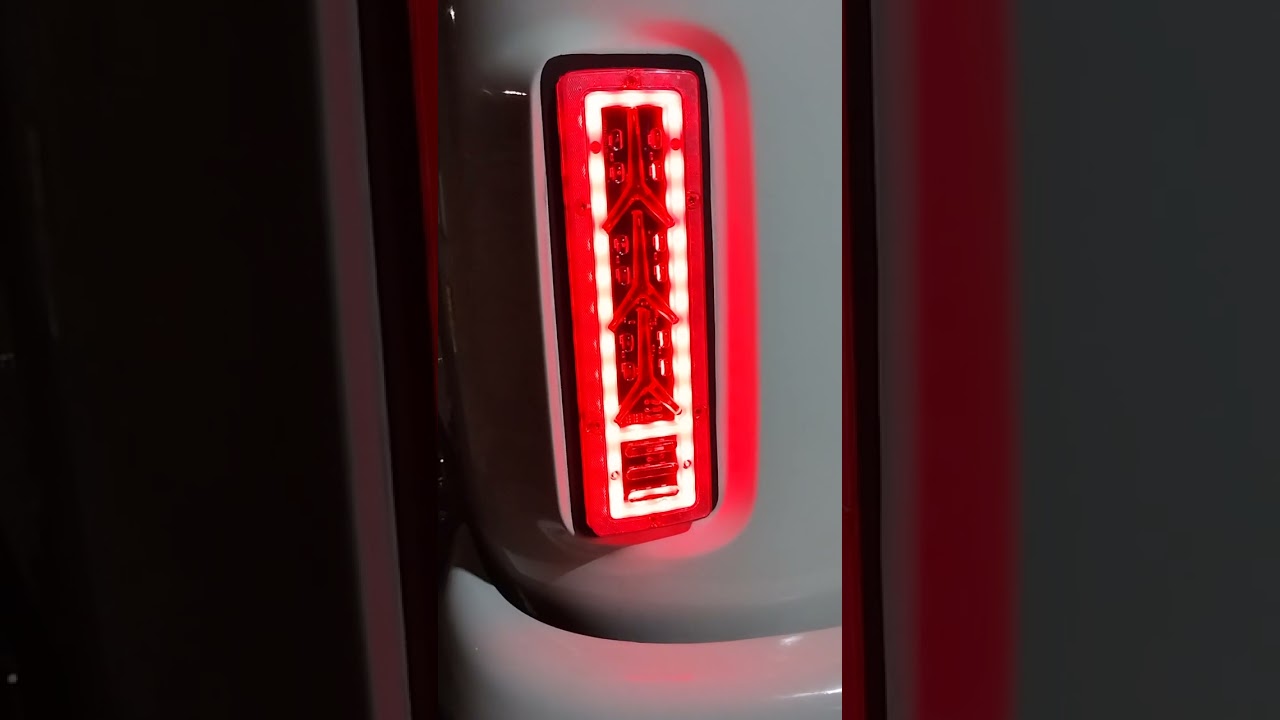 instalação lanterna traseira Full led na Kombi parte 2