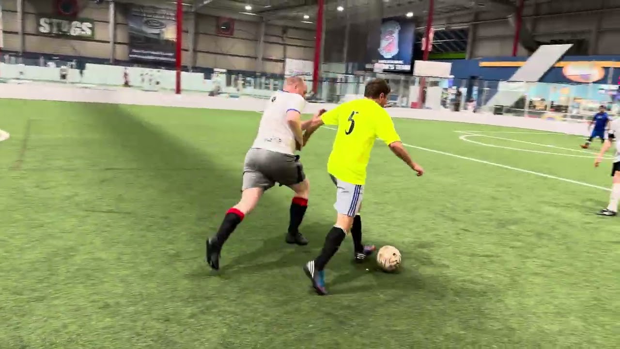 Dynamo WD 40 vs Madison United vipers – KEVA over 40 -winter session 3 (FT4-12)