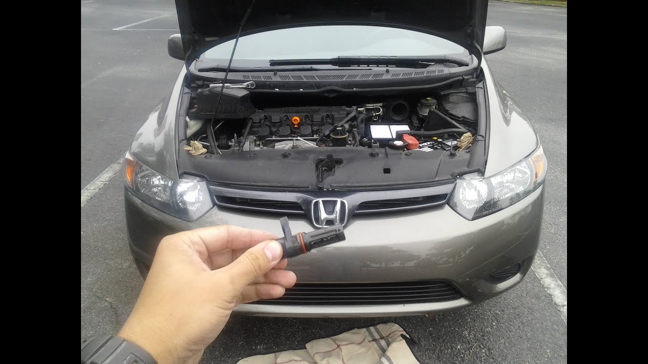 Расположение датчиков положения распредвала и коленвала Honda Civic 2007 года