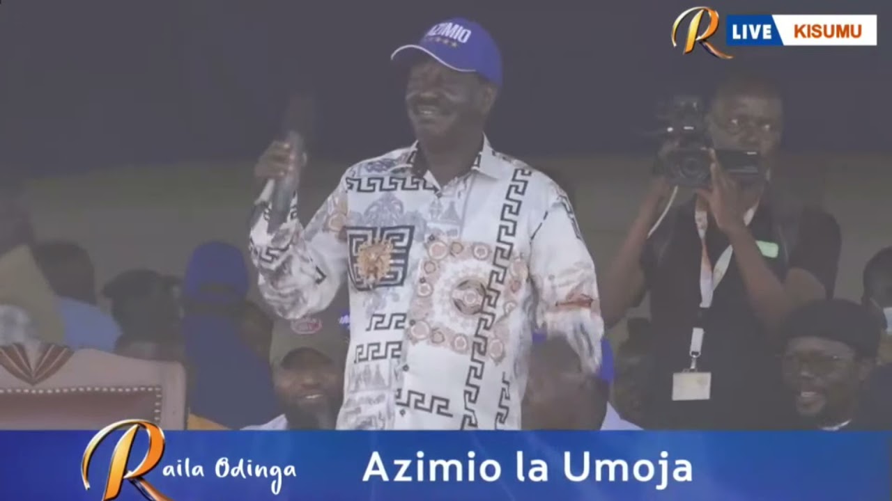 RAILA ODINGA FORCED TO PAUSE HIS SPEECH IN KISUMU AS EXCITED CROWD CHANTS 'BABA! BABA! BABA!'