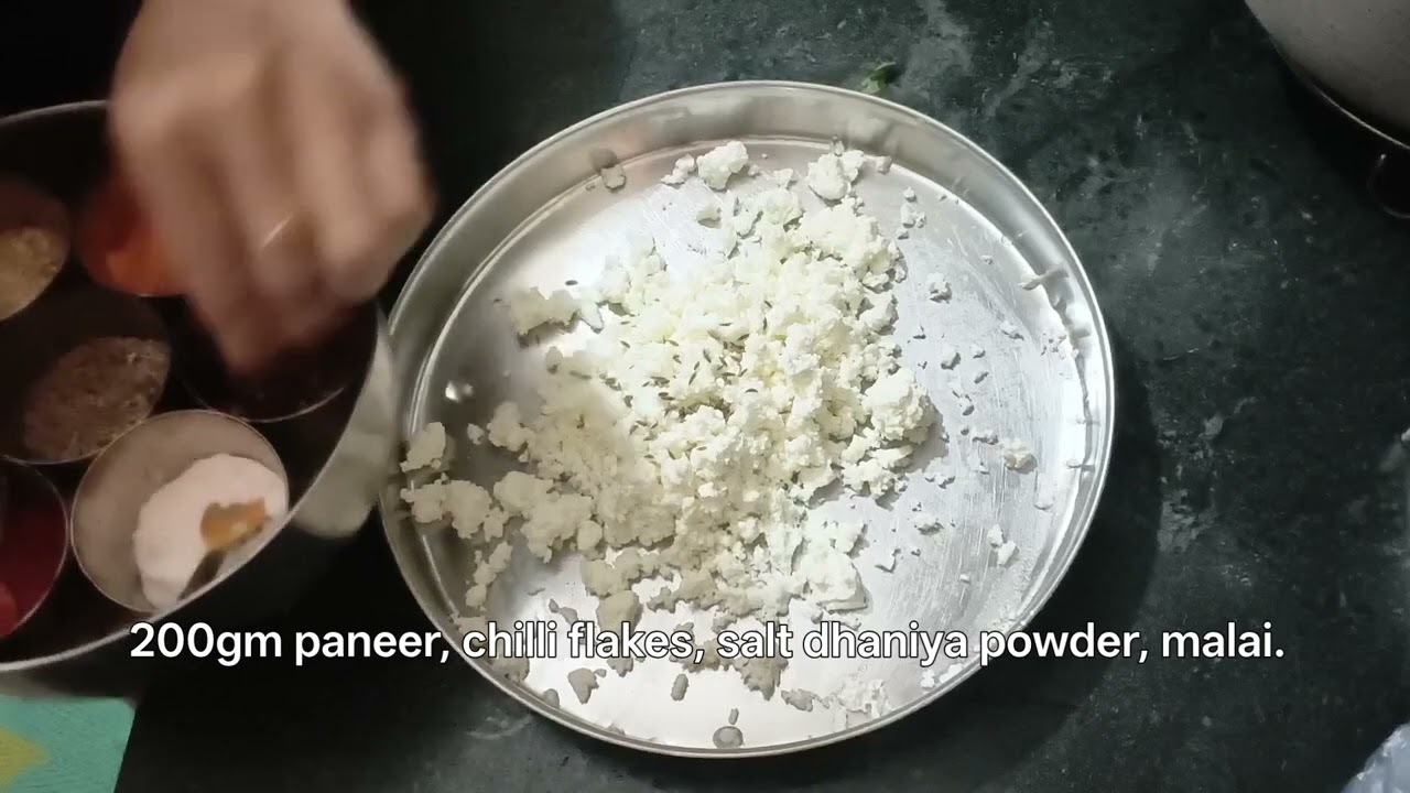 Methi matar, malai paneer.😋😋