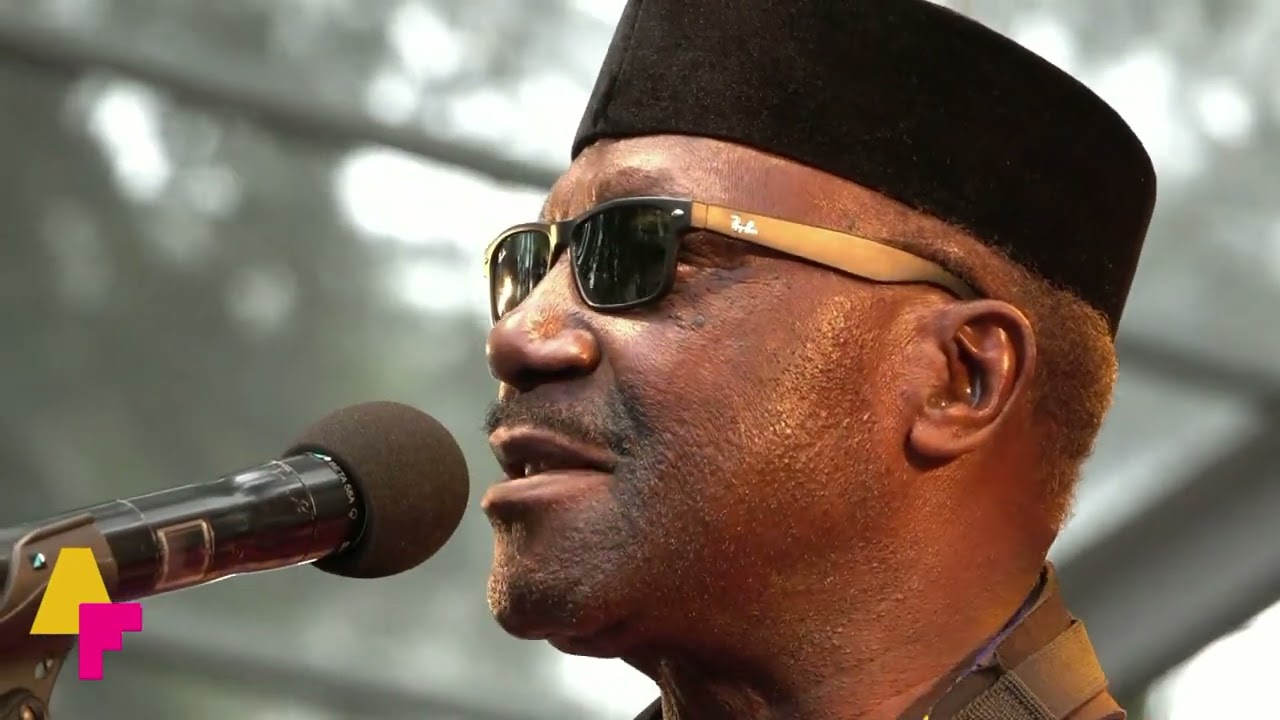 Gyedu-Blay Ambolley and his Sekondi Band - Onam Daadze - Live at Afrika Festival Hertme 2019