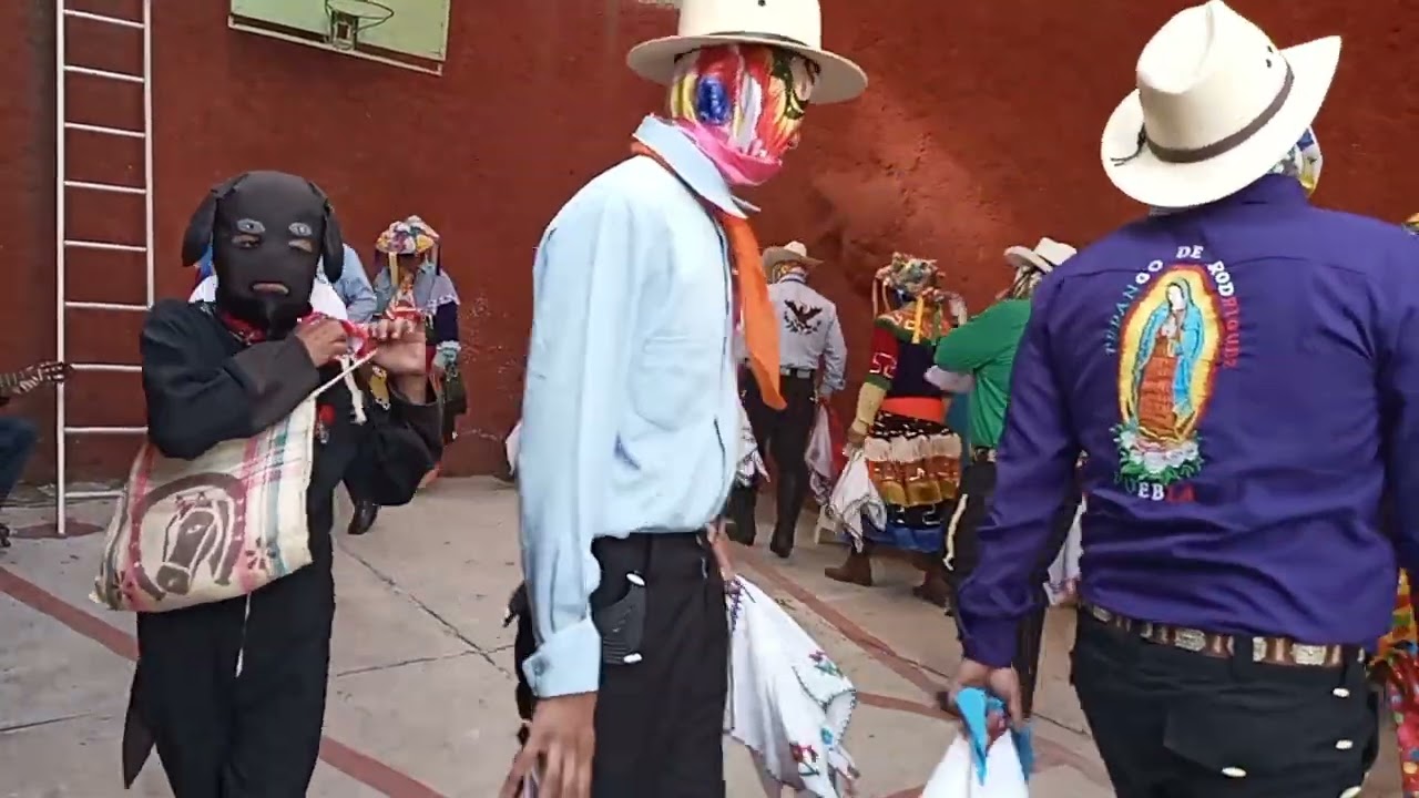 Los Tejoneros En La Colonia La Presa