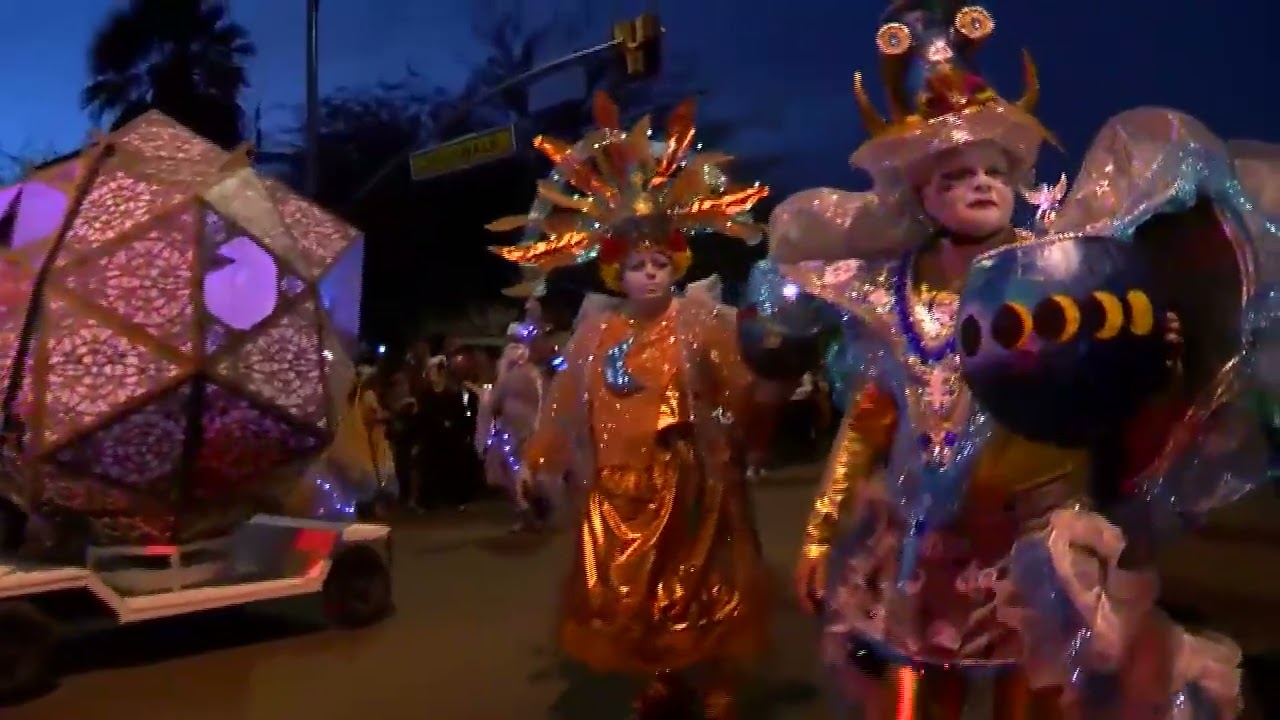 Preparing for Tucson&rsquo;s All Souls Procession Weekend