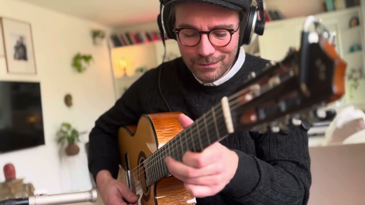 Fly me to the moon – instrumental guitar cover by Jesper Westergaard